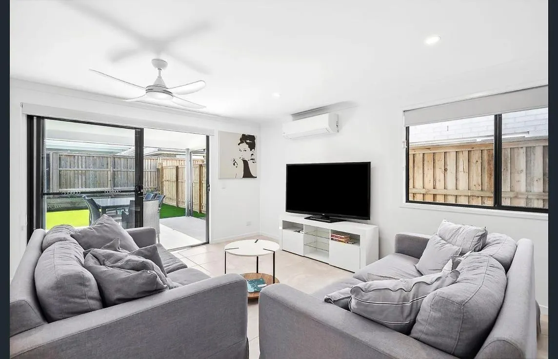 בית נופש Palmview Family-Perfect Home Relax, Swim, Explore, Repeat!